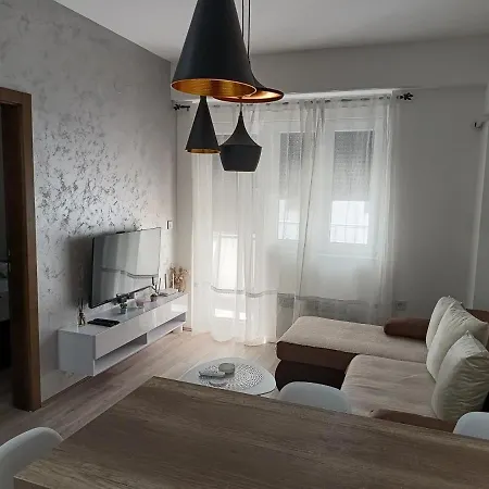 Elena Apartment